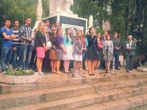 1149696_497475090347285_1801013498_o